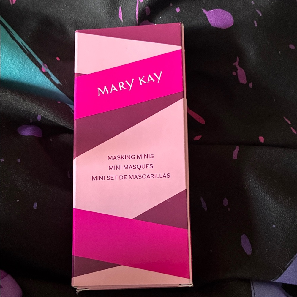 Mary Kay Masking Minis - Bold Pink and Deep Purple